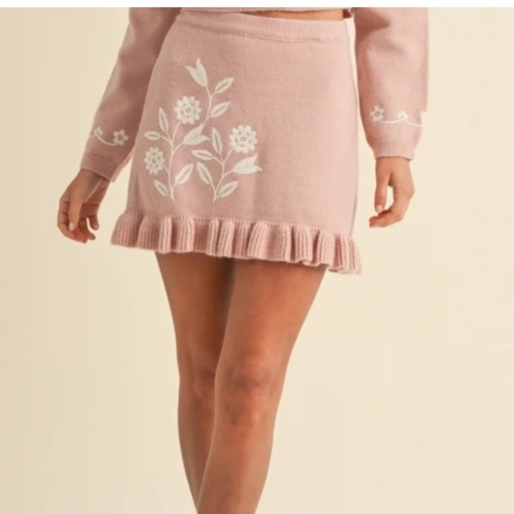 Mable Floral Embroidered Crop Mini Skirt